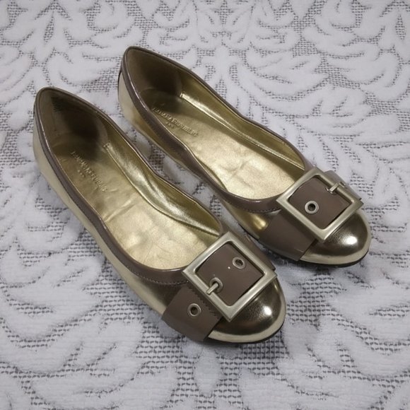Banana Republic Buckle Accent Ballet Flats, sz 6 - Picture 2 of 7